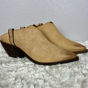 Free People Tan Leather Pointed Mule Clogs